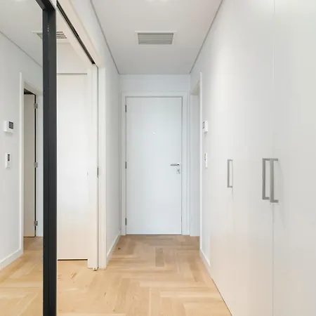 Ave Liberdade Restauradores Deluxe