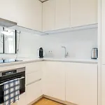 Ave Liberdade Restauradores Deluxe 리스본